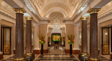 Four Seasons Lion Palace